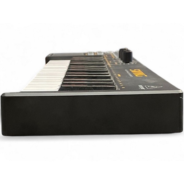 Used Behringer Swing Keyboard Workstation