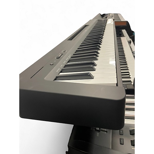 Used Yamaha P-143 Digital Piano