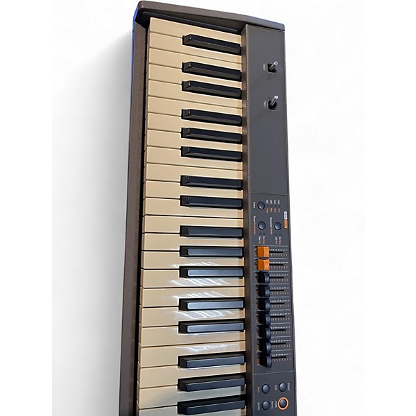 Used Studiologic numa compact x se