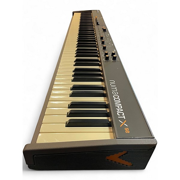 Used Studiologic numa compact x se