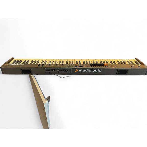 Used Studiologic numa compact x se