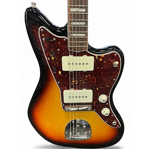 Used 2023 Fender American Vintage II 1966 Jazzmaster 3 Tone Sunburst Solid Body Electric Guitar