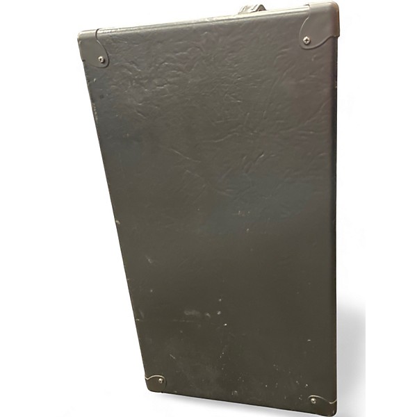 Used Bugera 212V-BK 2x12 Guitar Cabinet