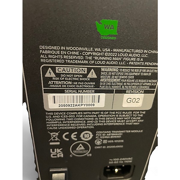 Used Mackie SRM215 VCLASS Powered Speaker