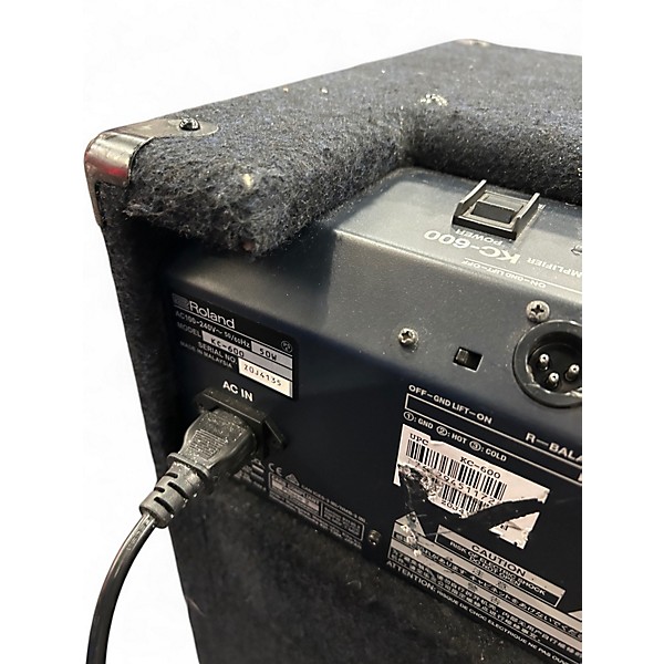 Used Roland KC-600 Keyboard Amp