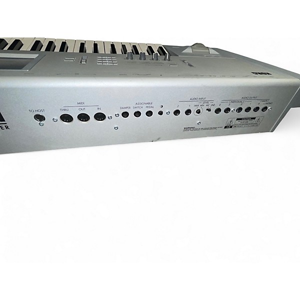 Used KORG Triton Classic 61 Key Keyboard Workstation