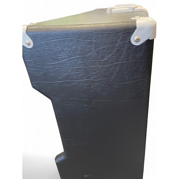 Used Line 6 Vetta 2x12 Guitar Cabinet