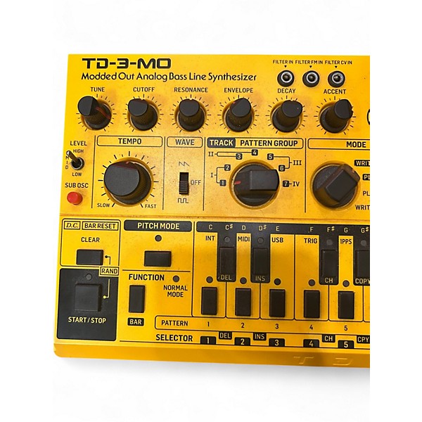 Used Behringer TD-3-MO MODDED OUT ANALOG BASS LINE SYSNTHESIZER Synthesizer