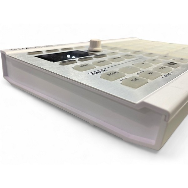 Used Native Instruments Maschine Mikro MKII MIDI Controller