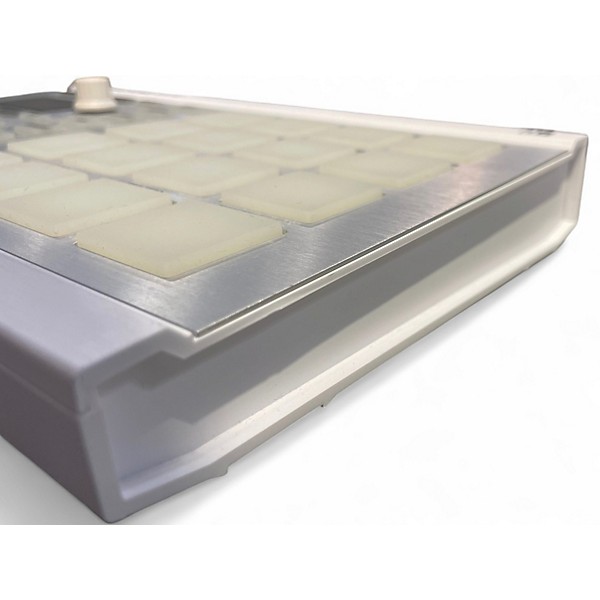 Used Native Instruments Maschine Mikro MKII MIDI Controller