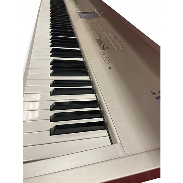 Used KORG Triton Studio 88 Key Keyboard Workstation