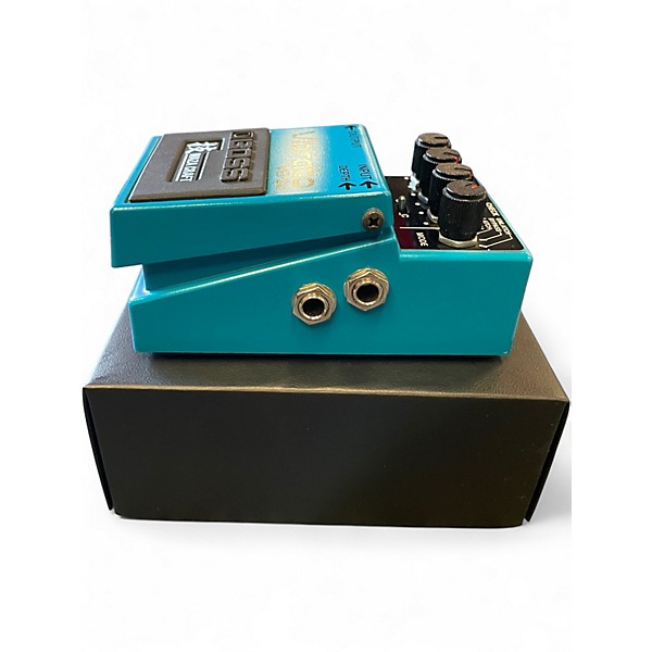 Used BOSS VB-2W Vibrato Effect Pedal