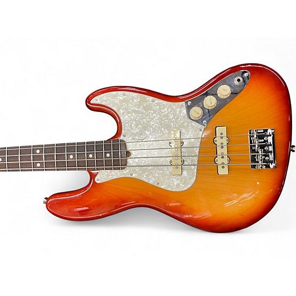 Used Fender American Professional LE Lightweight Ash Sienna Sunburst Electric Bass Guitar