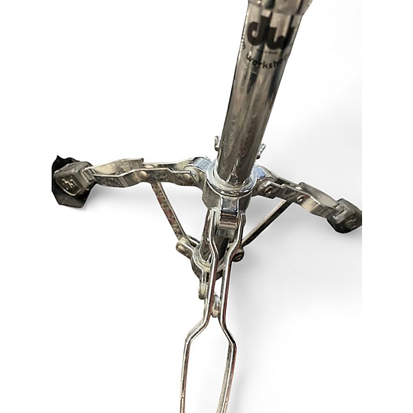 Used DW 5300 Snare Stand