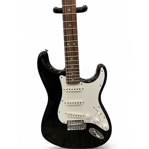 Used Squier Affinity Stratocaster Bundle Black Solid Body Electric Guitar