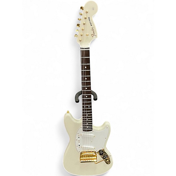 Used Fender MIJ Mustang Alpine White Solid Body Electric Guitar