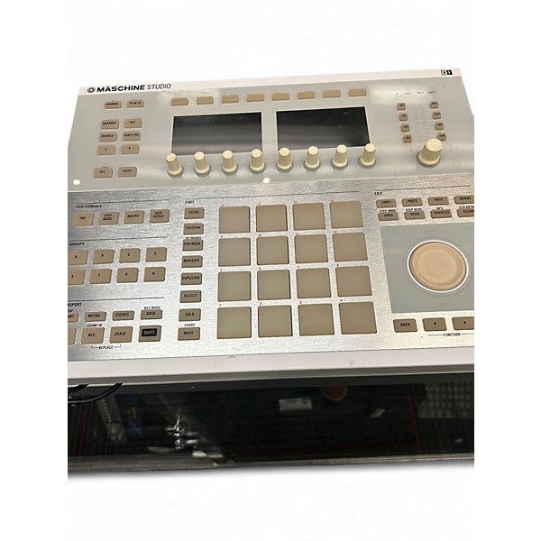 Used Native Instruments Maschine Studio White HW Production Controller