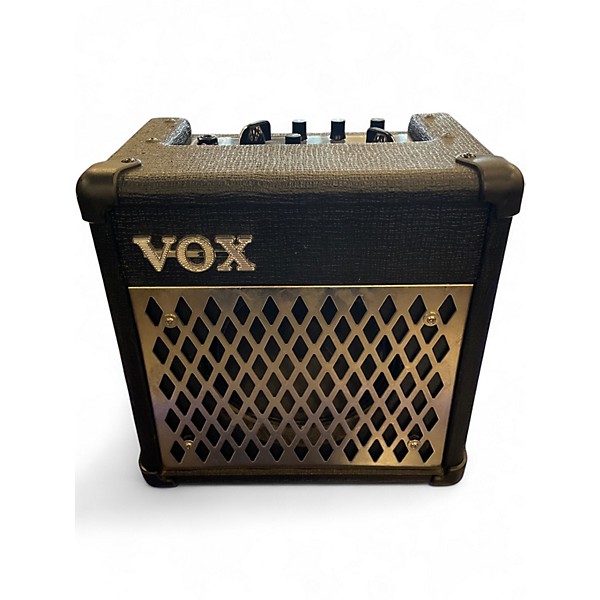 Used VOX DA5 Battery Powered Amp