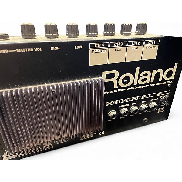 Used Roland KC-100 Keyboard Amp