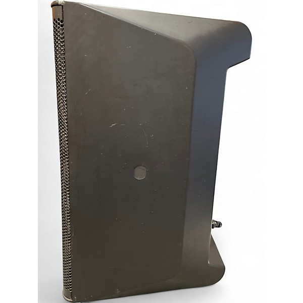 Used Yamaha DXR10 Powered Speaker