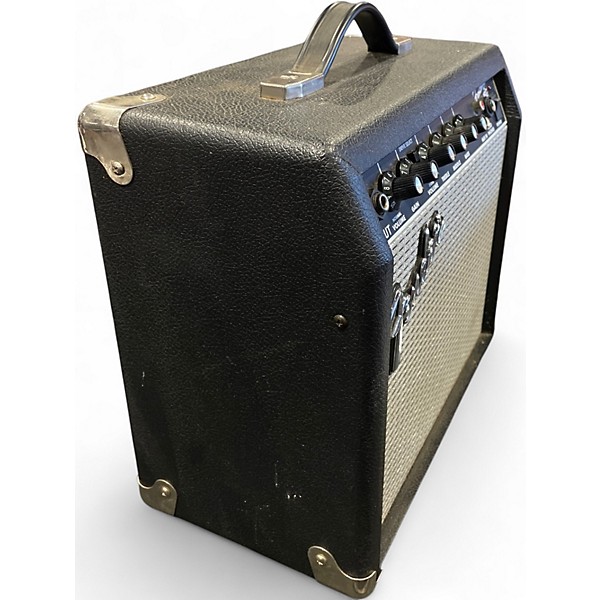 Used Fender Frontman 15G 15W Guitar Combo Amp