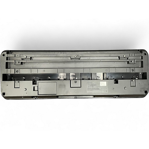 Used Yamaha PSRE273 Digital Piano