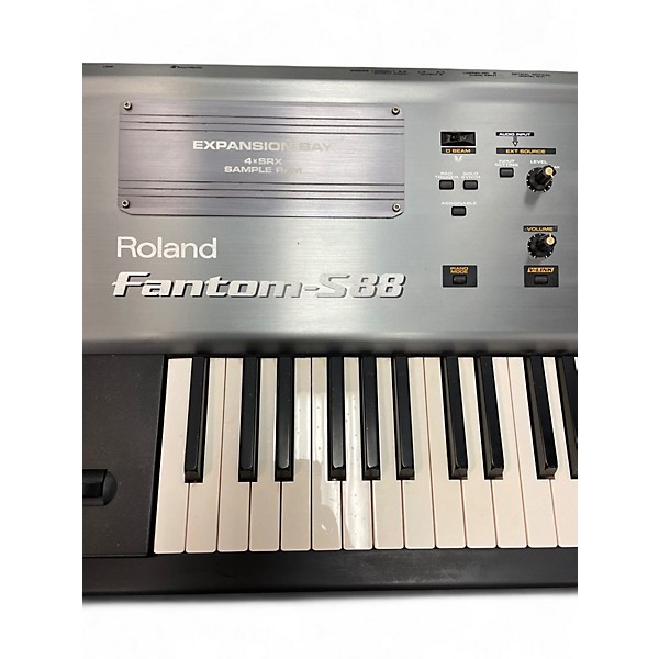 Used Roland FANTOM S88 Keyboard Workstation