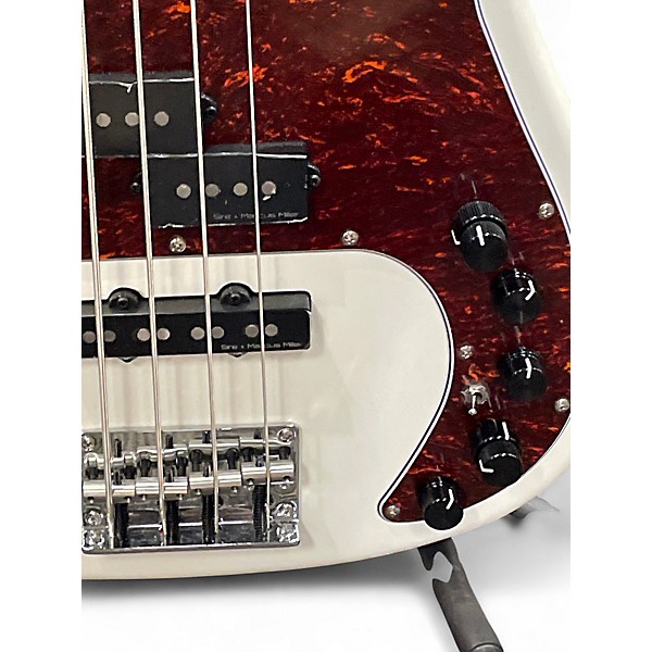 Used Sire Marcus Miller P7 Alder Olympic White Electric Bass Guitar