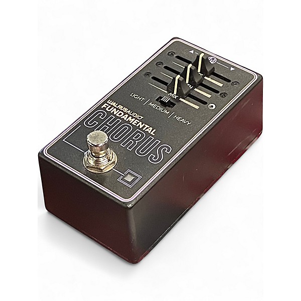 Used Walrus Audio Fundamental Chorus Effect Pedal