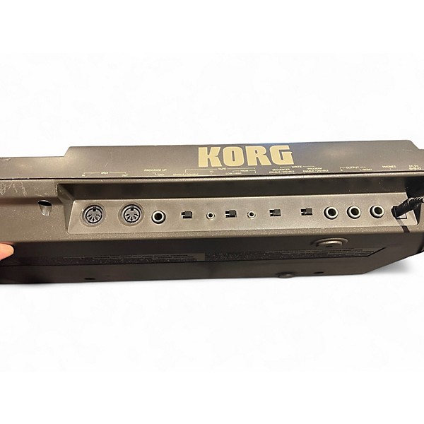 Used KORG poly-008 Synthesizer