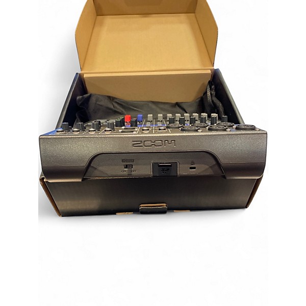 Used Zoom LIVETRAK L-8 Unpowered Mixer