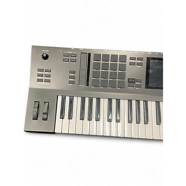 Used Akai Professional MPC Key 61 Keyboard Workstation
