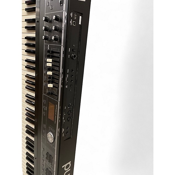 Used Roland VR-730 Keyboard Workstation