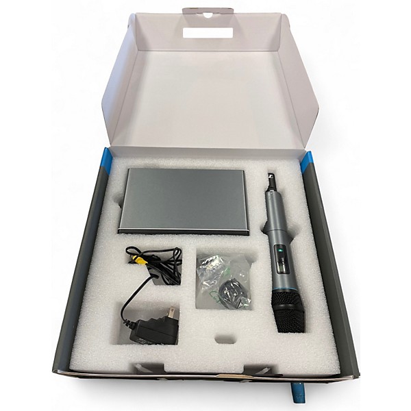 Used Sennheiser XS WIRELESS 1 E825 Handheld Wireless System