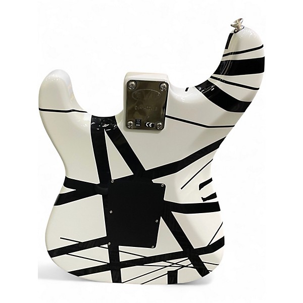 Used EVH STRIPED SERIES BLACK AND WHITE Black and White Solid Body Electric Guitar