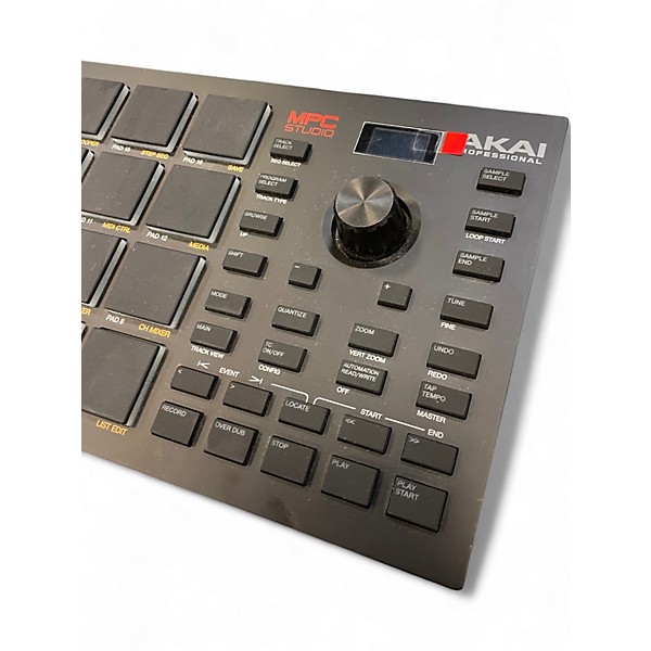 Used Akai Professional MPC STUDIO MK2 Production Controller