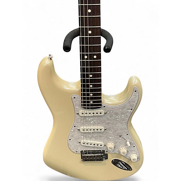 Used Fender Player II Modified Stratocaster Olympic Pearl Solid Body Electric Guitar