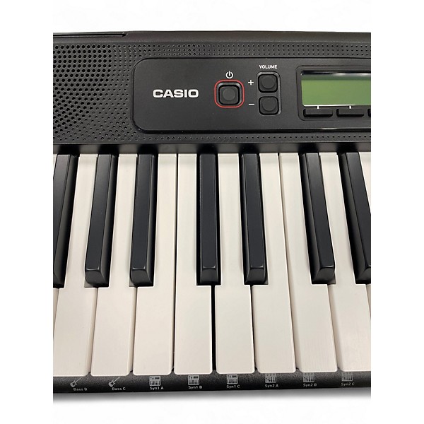 Used Casio Casiotone CT-S200 Keyboard Workstation