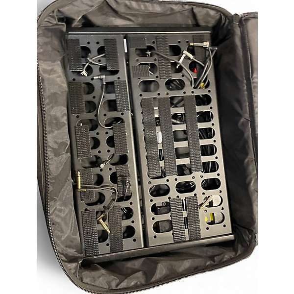 Used Livewire Pedalboard with One Spot Pro Pedal Board