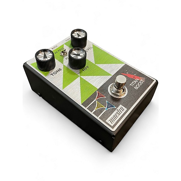 Used Maestro TITAN BOOST Effect Pedal