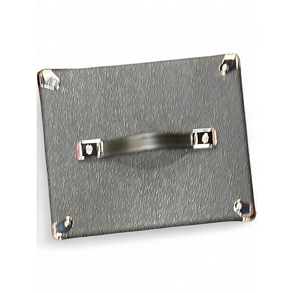 Used Ampeg MC210CE Bass Cabinet