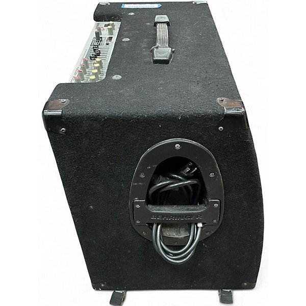 Used Behringer ULTRATONE K3000FX Keyboard Amp