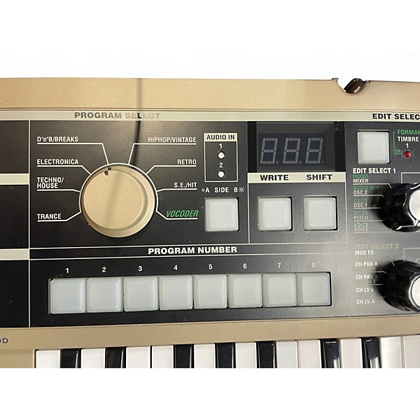 Used KORG Micro Korg 37 Key Synthesizer