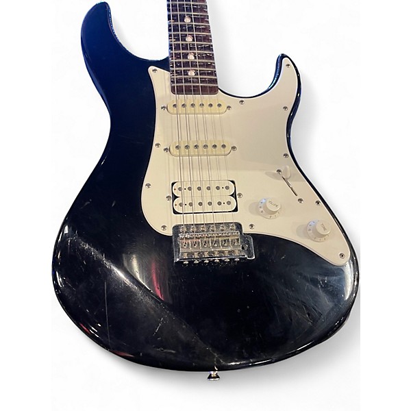 Used Yamaha EG112 Scalloped FingerBoard Black and White Solid Body Electric Guitar