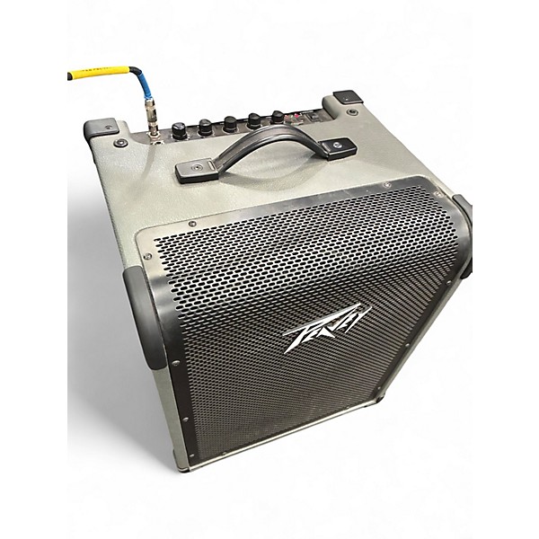 Used Peavey MAX100 Bass Combo Amp