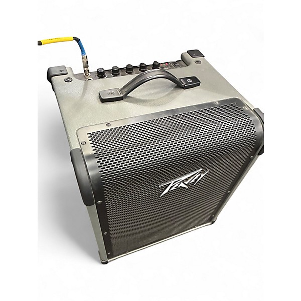 Used Peavey MAX100 Bass Combo Amp