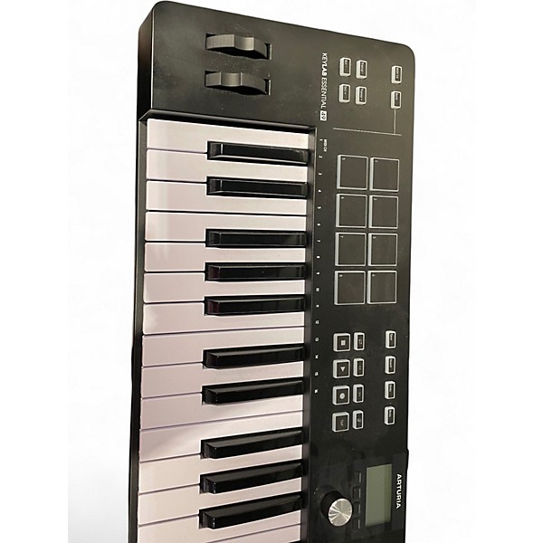 Used Arturia KEYLAB ESSENTIAL 49