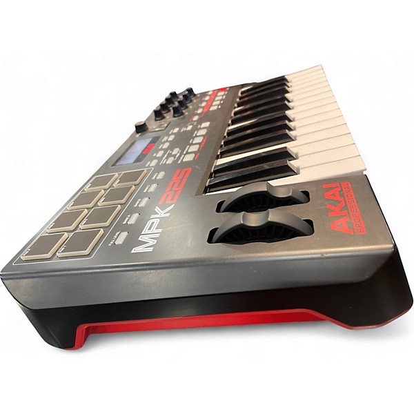 Used Akai Professional MPK225 25-Key MIDI Controller