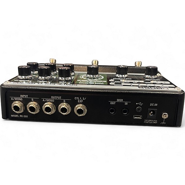Used BOSS re202 space echo Effect Pedal