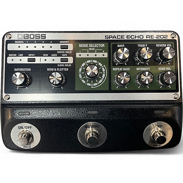 Used BOSS re202 space echo Effect Pedal